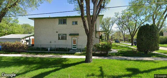 Photo of 427 Arnold Avenue in Winnipeg, Manitoba