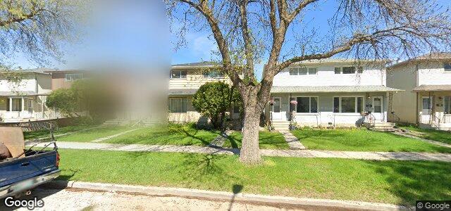 Larawan ng 447 Arnold Avenue sa Winnipeg, Manitoba