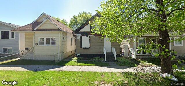 Larawan ng 452 Arnold Avenue sa Winnipeg, Manitoba