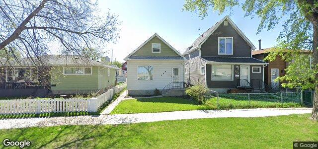 Larawan ng 494 Brandon Avenue sa Winnipeg, Manitoba