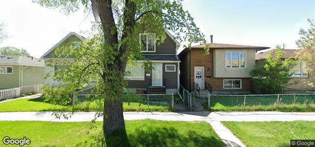 Larawan ng 498 Brandon Avenue sa Winnipeg, Manitoba