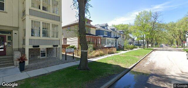 Larawan ng 530 Walker Avenue sa Winnipeg, Manitoba