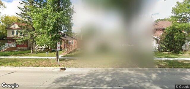 Larawan ng 605 Jubilee Avenue sa Winnipeg, Manitoba