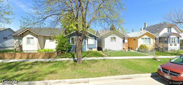 Larawan ng 677 Walker Avenue sa Winnipeg, Manitoba