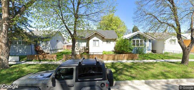 Larawan ng 681 Walker Avenue sa Winnipeg, Manitoba
