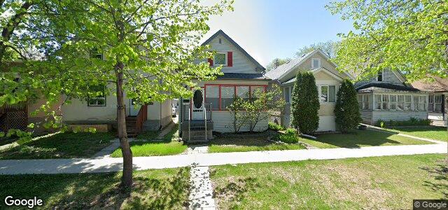 Larawan ng 688 Walker Avenue sa Winnipeg, Manitoba
