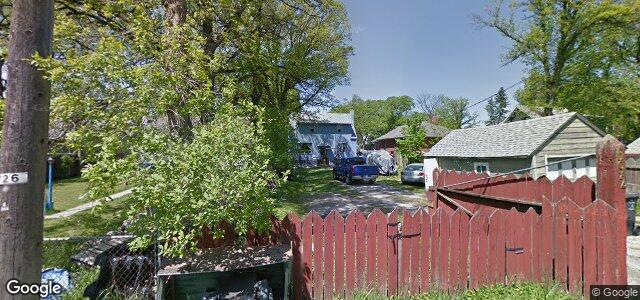 Larawan ng 692 Jubilee Avenue sa Winnipeg, Manitoba