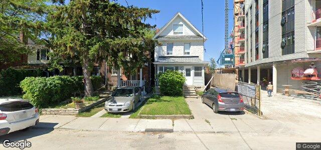 Larawan ng 698 Beresford Avenue sa Winnipeg, Manitoba