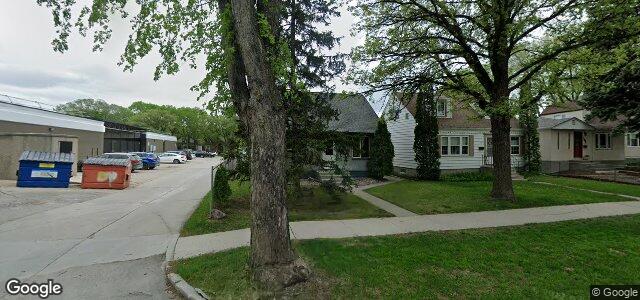 Larawan ng 698 Rathgar Avenue sa Winnipeg, Manitoba
