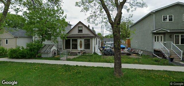 Larawan ng 700 Kylemore Avenue sa Winnipeg, Manitoba