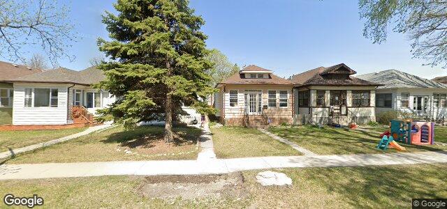 Photo of 701 Beresford Avenue in Winnipeg, Manitoba