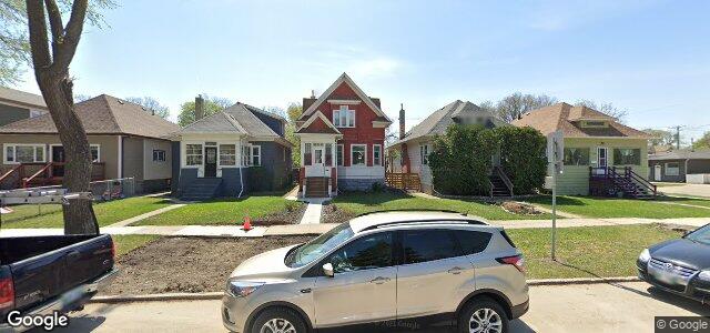 Larawan ng 702 Beresford Avenue sa Winnipeg, Manitoba