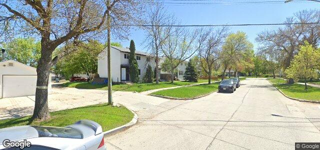 703 Hugo Street S（加拿大曼尼托巴省溫尼伯市）房屋照片