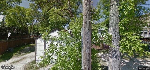 Larawan ng 708 Jubilee Avenue sa Winnipeg, Manitoba