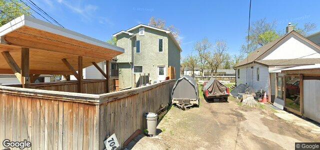 Larawan ng 708 Kylemore Avenue sa Winnipeg, Manitoba