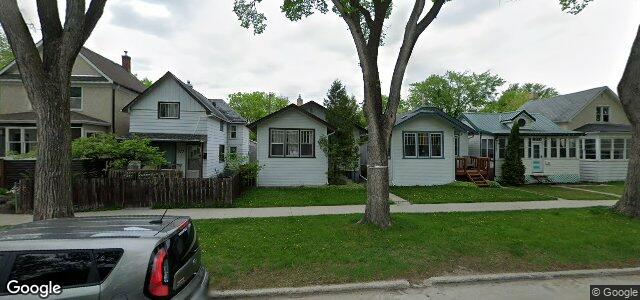 Larawan ng 711 Rathgar Avenue sa Winnipeg, Manitoba