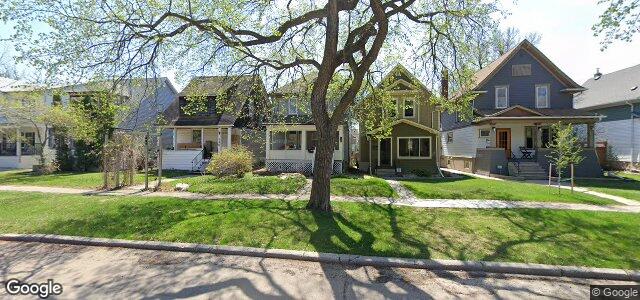 Photo of 722 Beresford Avenue in Winnipeg, Manitoba