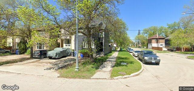 Larawan ng 77 Taft Crescent sa Winnipeg, Manitoba