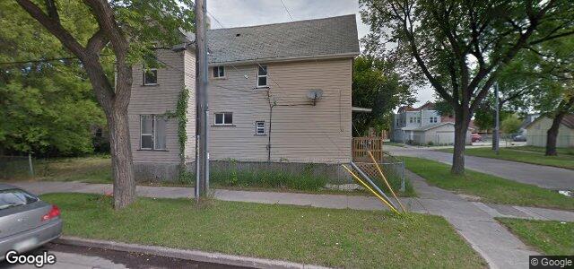 Larawan ng 122 Aikins Street sa Winnipeg, Manitoba