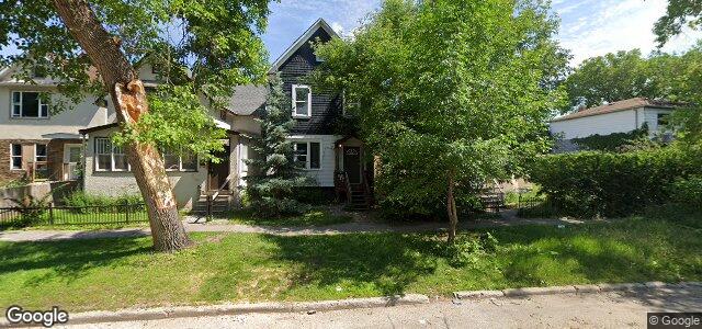 Larawan ng 369 Stella Avenue sa Winnipeg, Manitoba