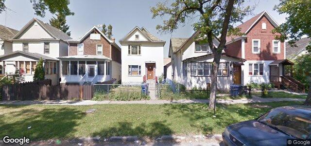 Larawan ng 373 Stella Avenue sa Winnipeg, Manitoba