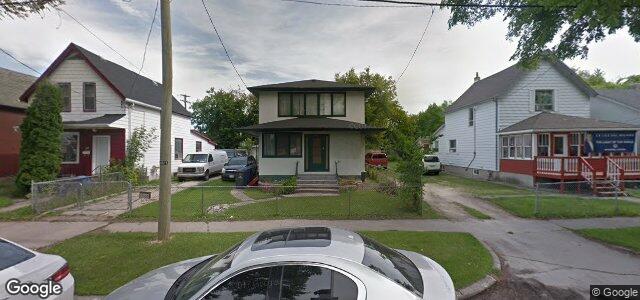 Photo of 391 Flora Avenue in Winnipeg, Manitoba