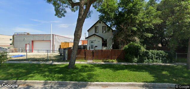 Larawan ng 401 Stella Avenue sa Winnipeg, Manitoba