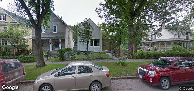 Larawan ng 107 Luxton Avenue sa Winnipeg, Manitoba