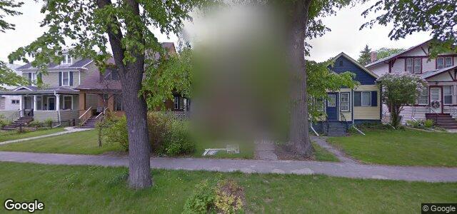 Photo of 118 Bannerman Avenue in Winnipeg, Manitoba