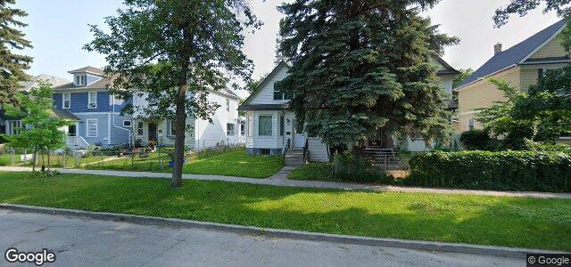 Larawan ng 121 Luxton Avenue sa Winnipeg, Manitoba