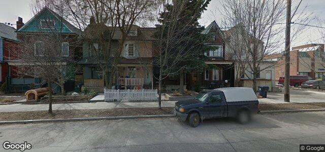 Larawan ng 128 Lansdowne Avenue sa Winnipeg, Manitoba