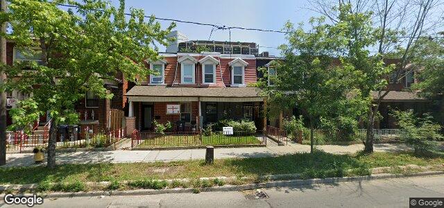 Larawan ng 137 Lansdowne Avenue sa Winnipeg, Manitoba