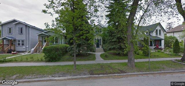 Larawan ng 141 Cathedral Avenue sa Winnipeg, Manitoba