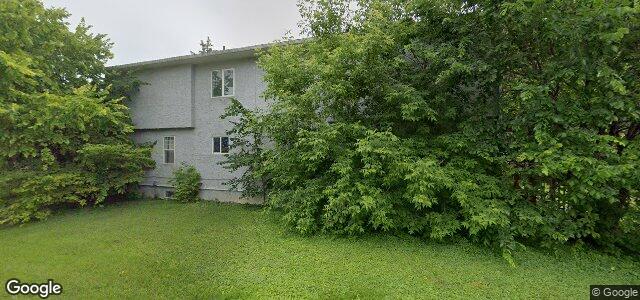 Larawan ng 147 Cathedral Avenue sa Winnipeg, Manitoba