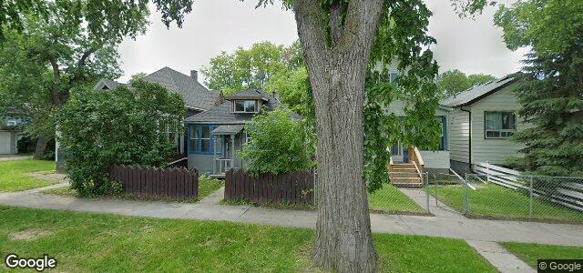 Larawan ng 16 Inkster Boulevard sa Winnipeg, Manitoba