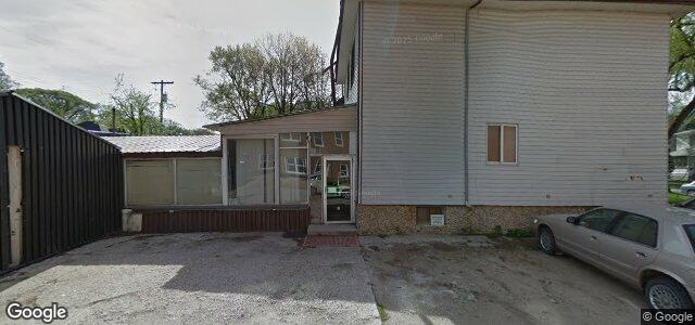 Larawan ng 183 Cathedral Avenue sa Winnipeg, Manitoba