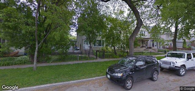 Larawan ng 27 Bannerman Avenue sa Winnipeg, Manitoba