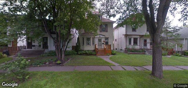 Larawan ng 44 Luxton Avenue sa Winnipeg, Manitoba