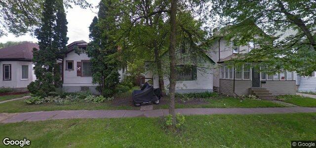 Larawan ng 56 Luxton Avenue sa Winnipeg, Manitoba