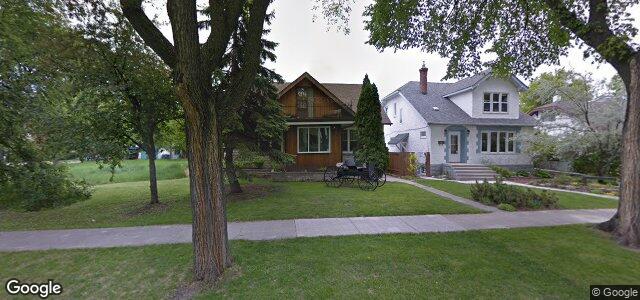 Larawan ng 68 Bannerman Avenue sa Winnipeg, Manitoba