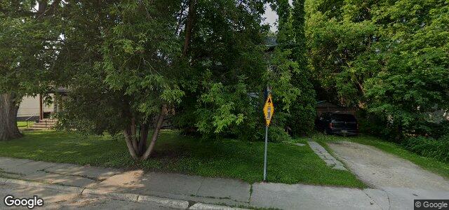 Larawan ng 70 Matheson Avenue E sa Winnipeg, Manitoba