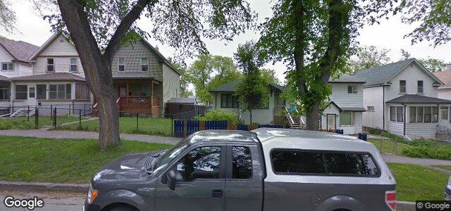 Larawan ng 89 Lansdowne Avenue sa Winnipeg, Manitoba