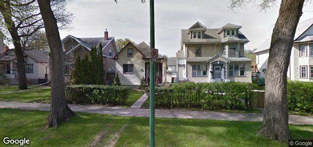 Larawan ng 98 Bannerman Avenue sa Winnipeg, Manitoba