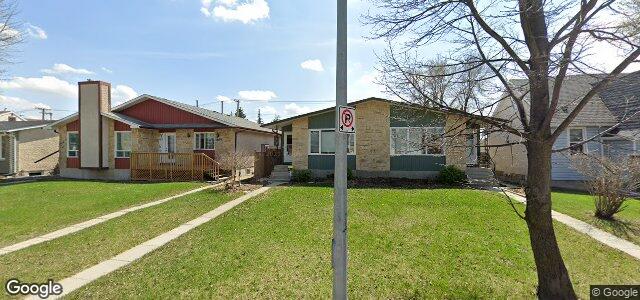 Larawan ng 1012 Dugas Street sa Winnipeg, Manitoba