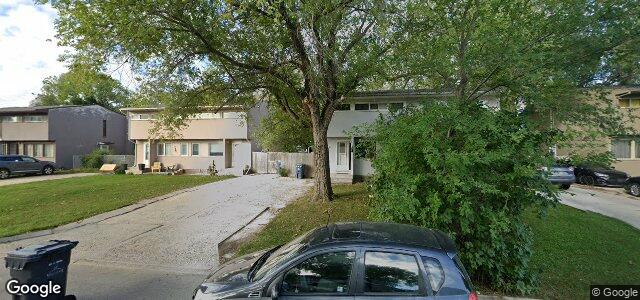 Larawan ng 111 Berkshire Bay sa Winnipeg, Manitoba