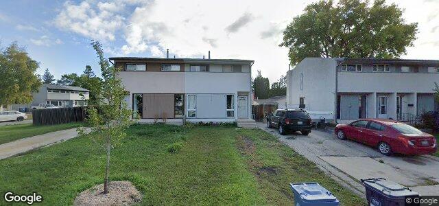 Larawan ng 122 Berkshire Bay sa Winnipeg, Manitoba