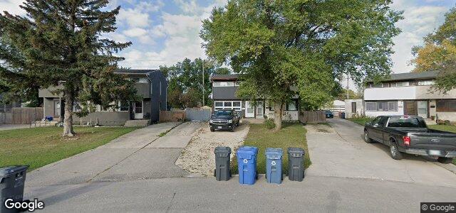 Photo of 129 Berkshire Bay in Winnipeg, Manitoba