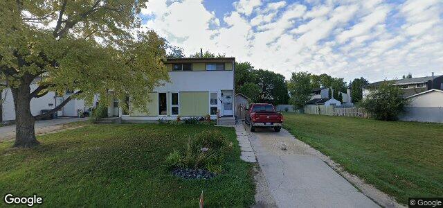 Larawan ng 194 Berkshire Bay sa Winnipeg, Manitoba