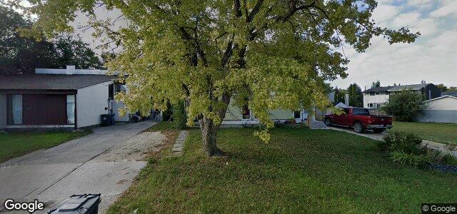 Larawan ng 196 Berkshire Bay sa Winnipeg, Manitoba