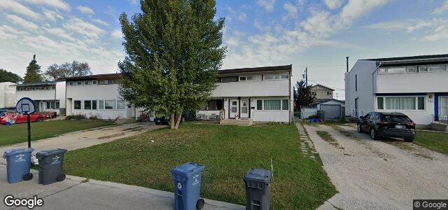 Larawan ng 201 Berkshire Bay sa Winnipeg, Manitoba